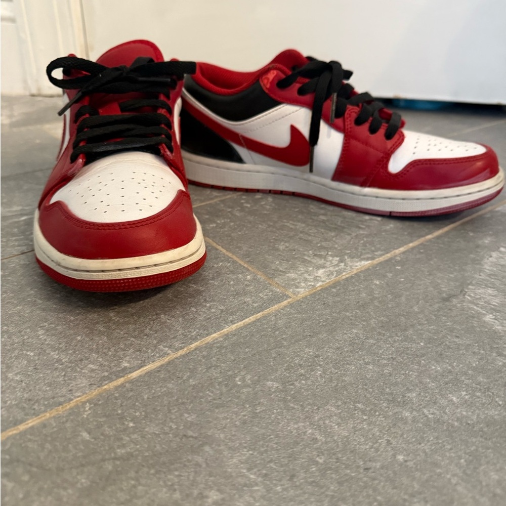 Nike Air Jordan Low Reverse Toe